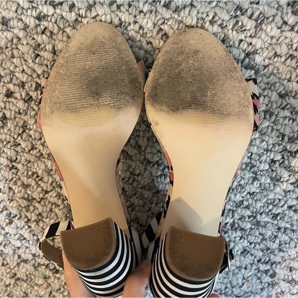 JustFab | Floral and Striped Heeled Ankle Strap Sandals - Picture 9 of 12